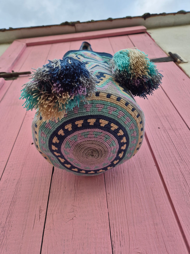 Wayuu Mochila • ROADTRIP TO THE SEA