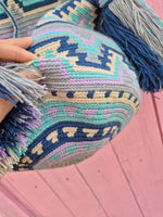 Wayuu Mochila • ROADTRIP TO THE SEA