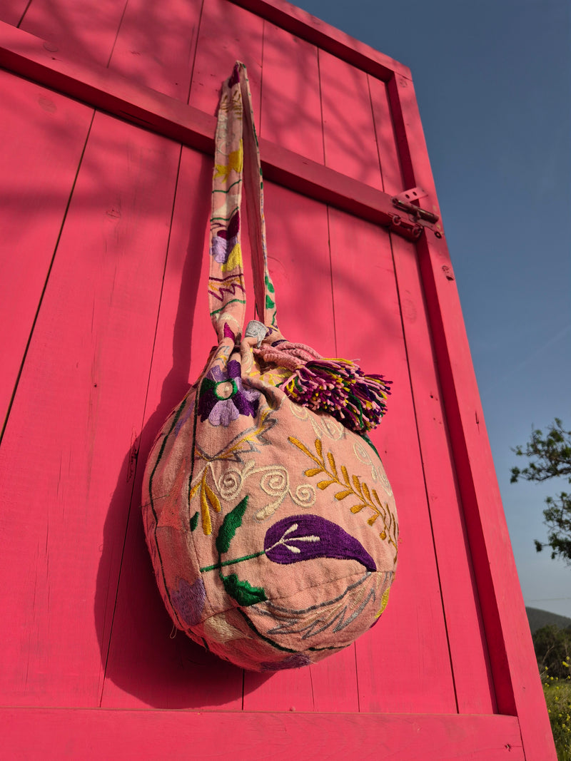 Suzani bag baby pink