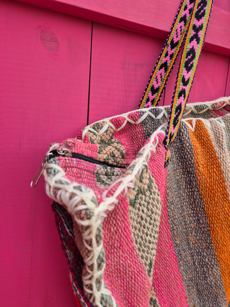 CUSCO MEGA bag • PINK LOVE