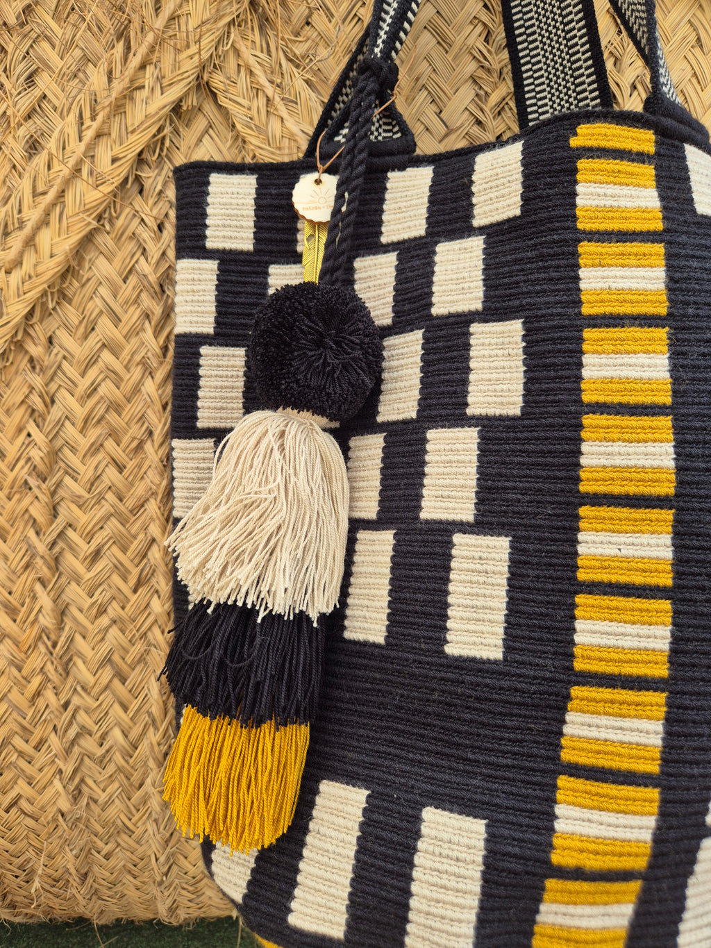 WAYUU XL BAG • THE BEES