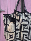 SUSU XL BAG • LABYRINTH