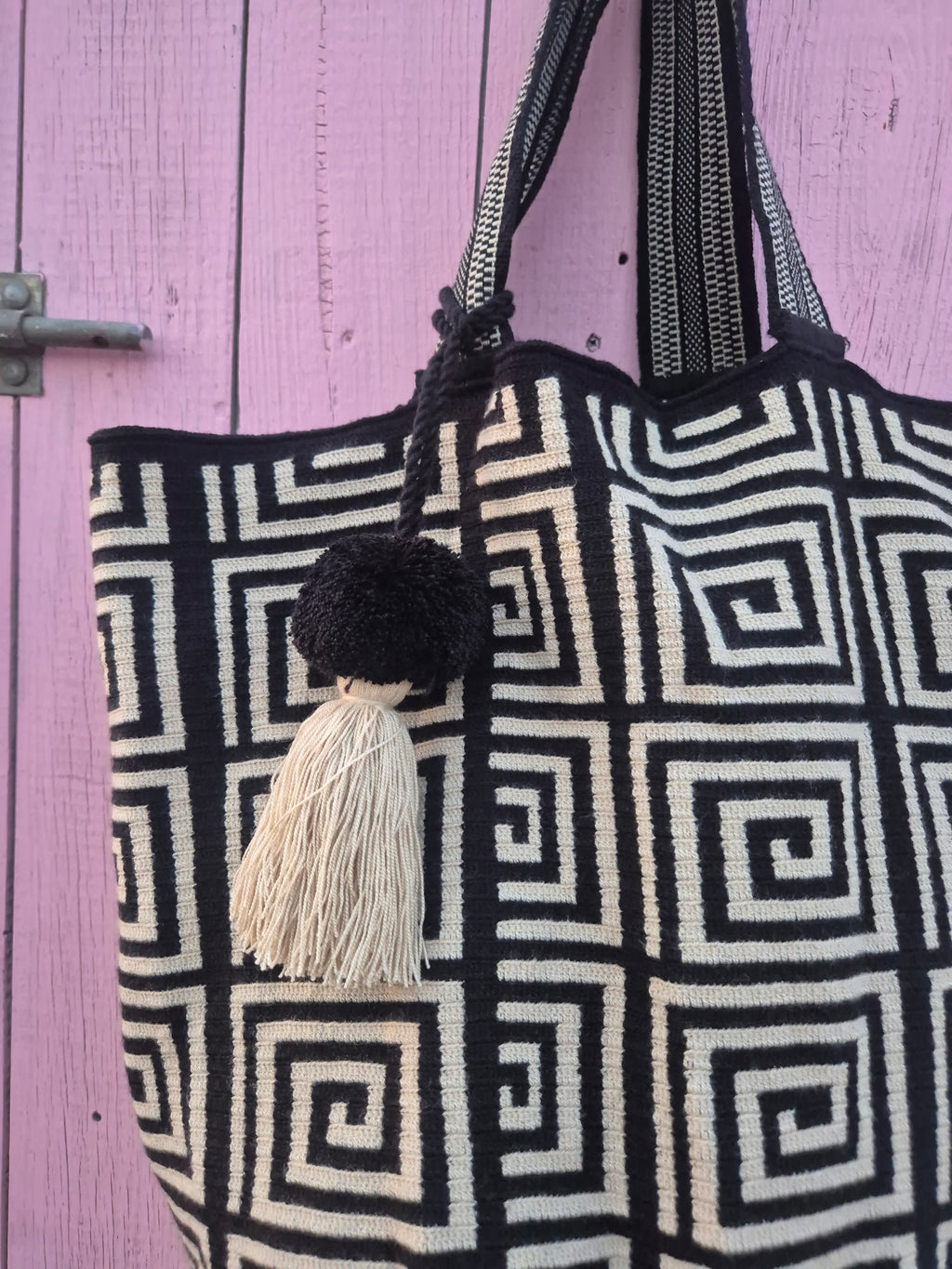 SUSU XL BAG • LABYRINTH