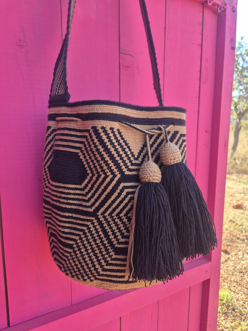 Wayuu Mochila • the AFRICA