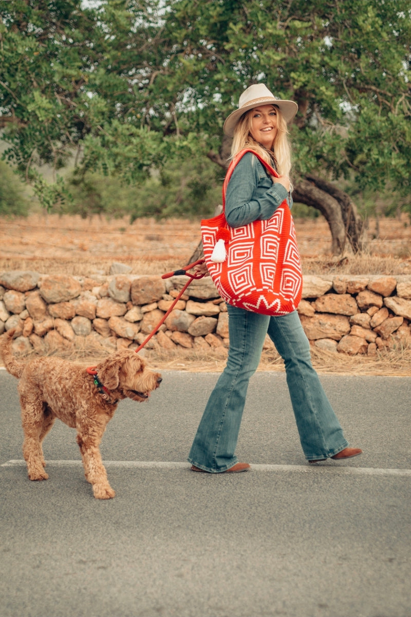 SUSU XL BAG • LABYRINTH in RED